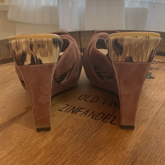 Via Spiga | Brown Suede Slip On Platform Heels 6.5 - Picture 8 of 17